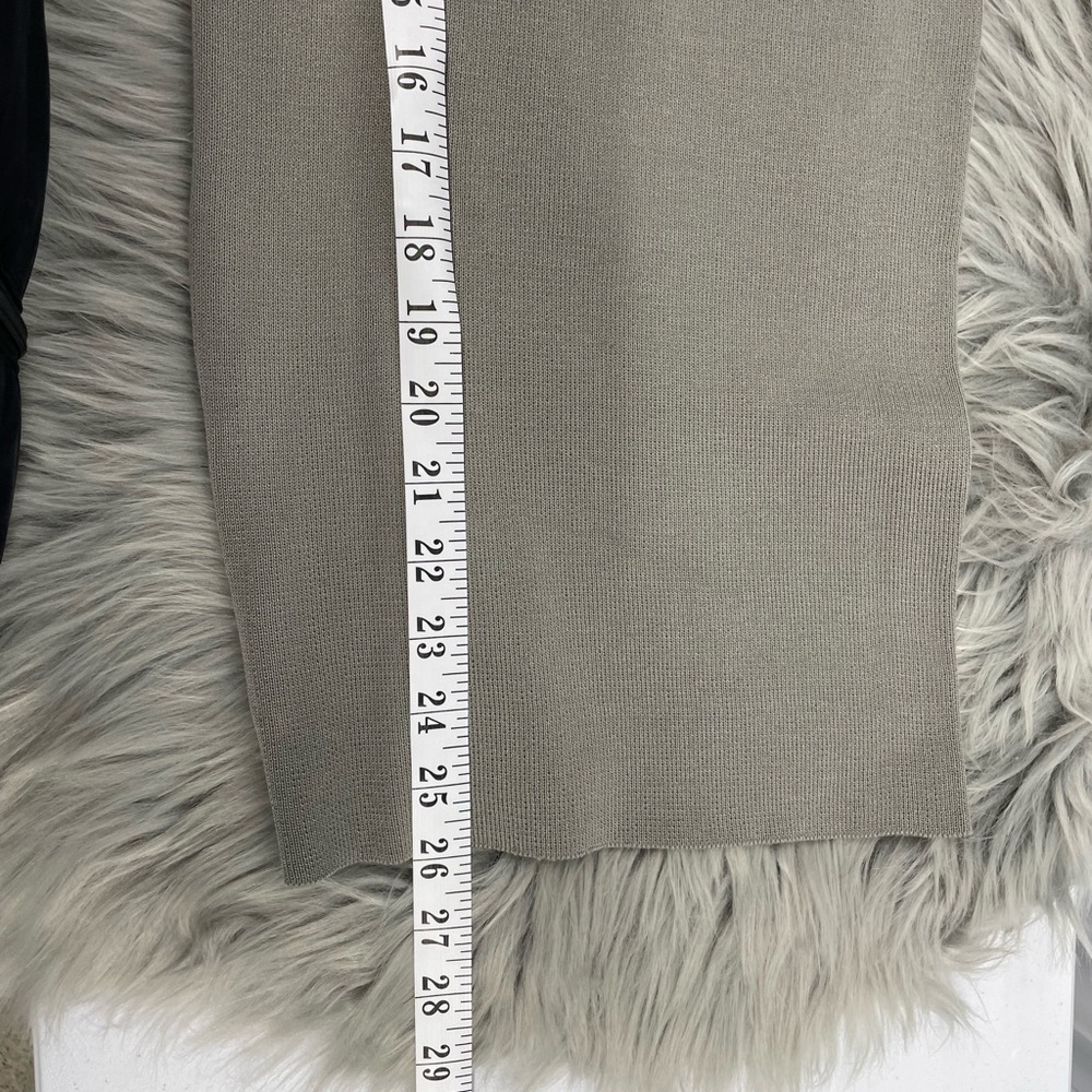 Women’s 2 Piece Knit Lounge Set- NWOT - Picture 6 of 6